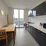 Slobi 3* Štúrovo