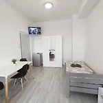 Slobi 3* Štúrovo