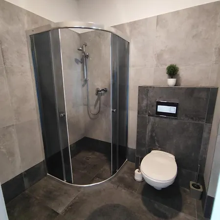 Hotel Slobi *